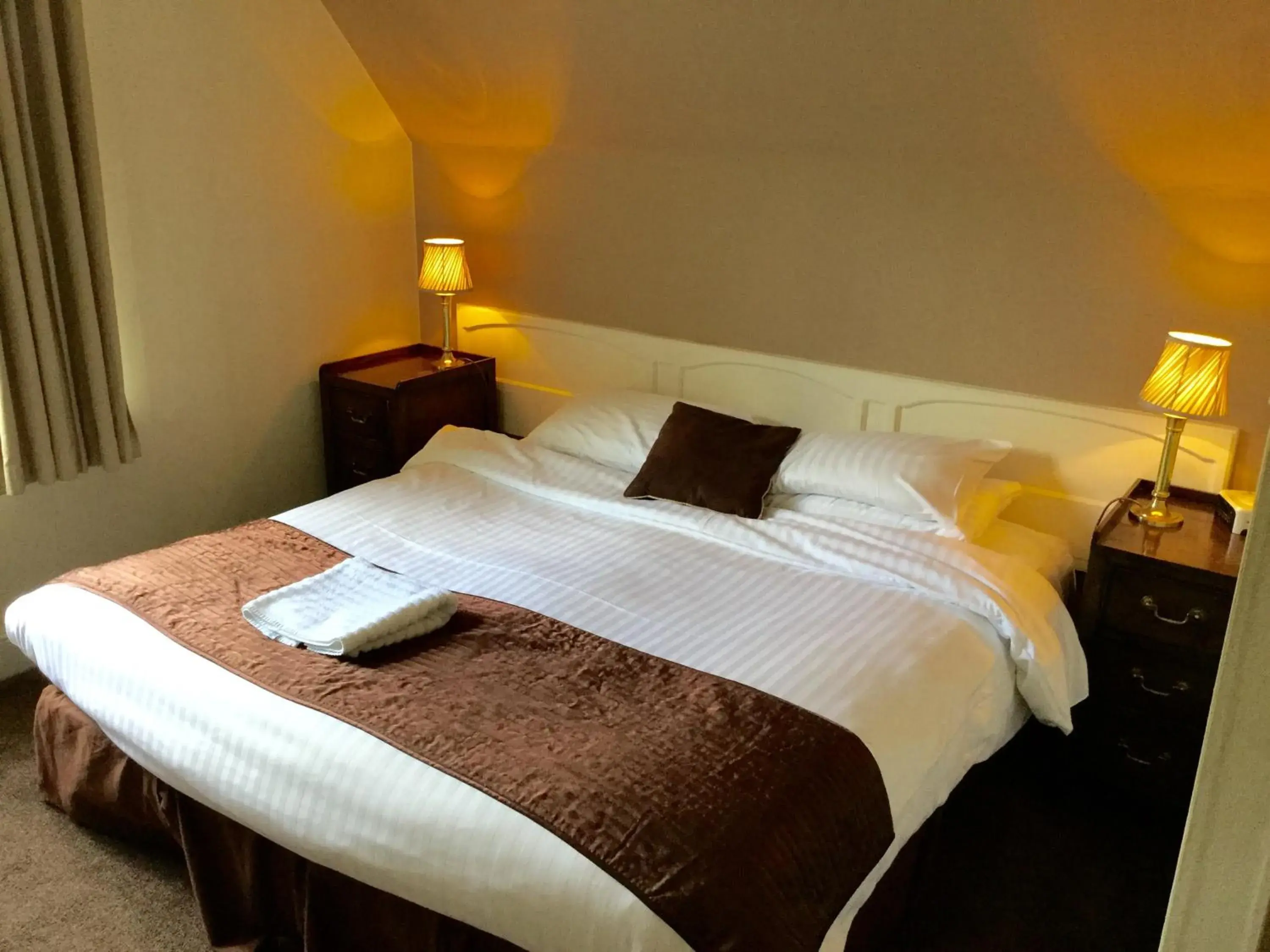 Junior Suite Double with Garden View in Heritage Grange at Thurston, Hotel Junior Suite Double with Garden View in Heritage Grange at Thurston, Hotel