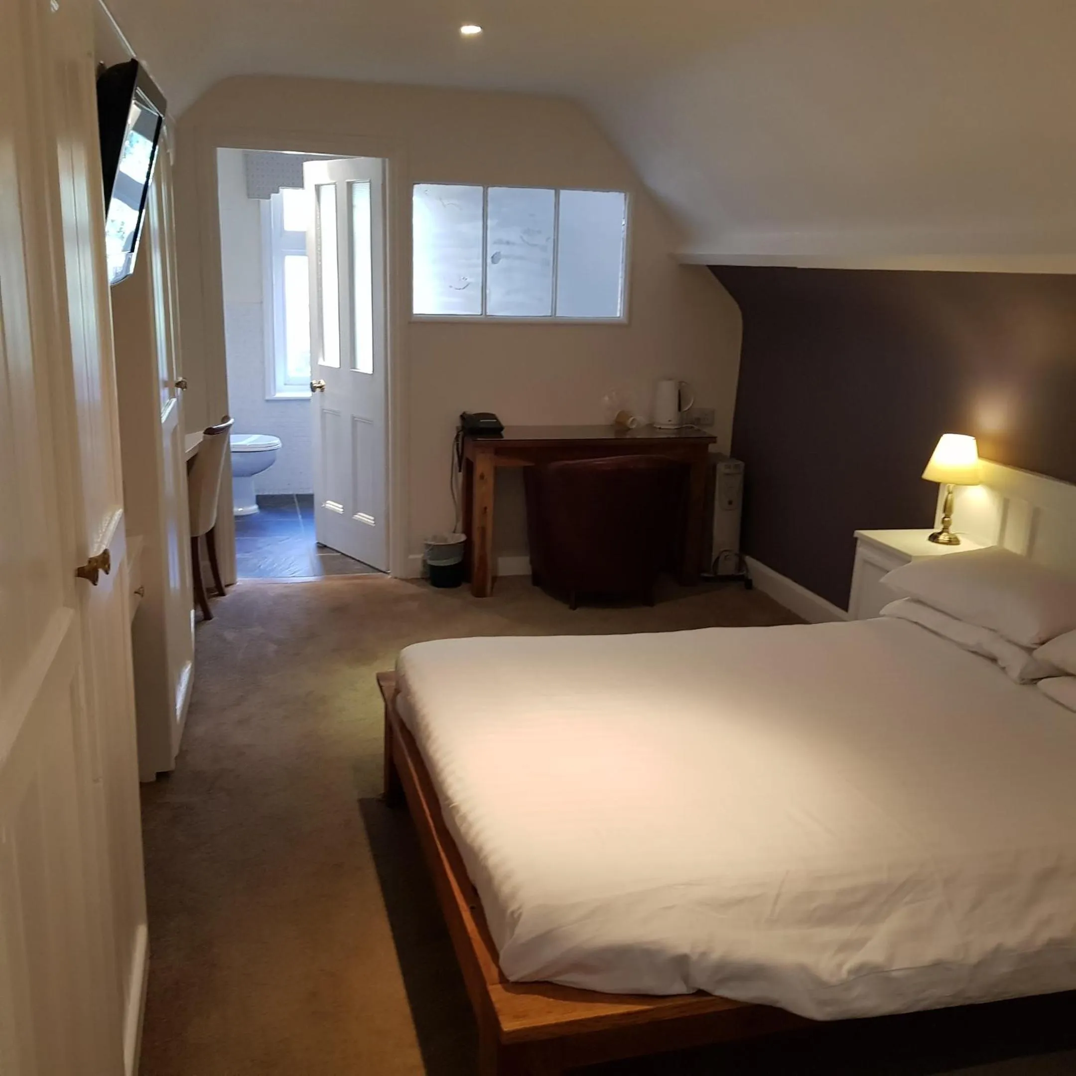 Bed in Heritage Grange at Thurston, Hotel