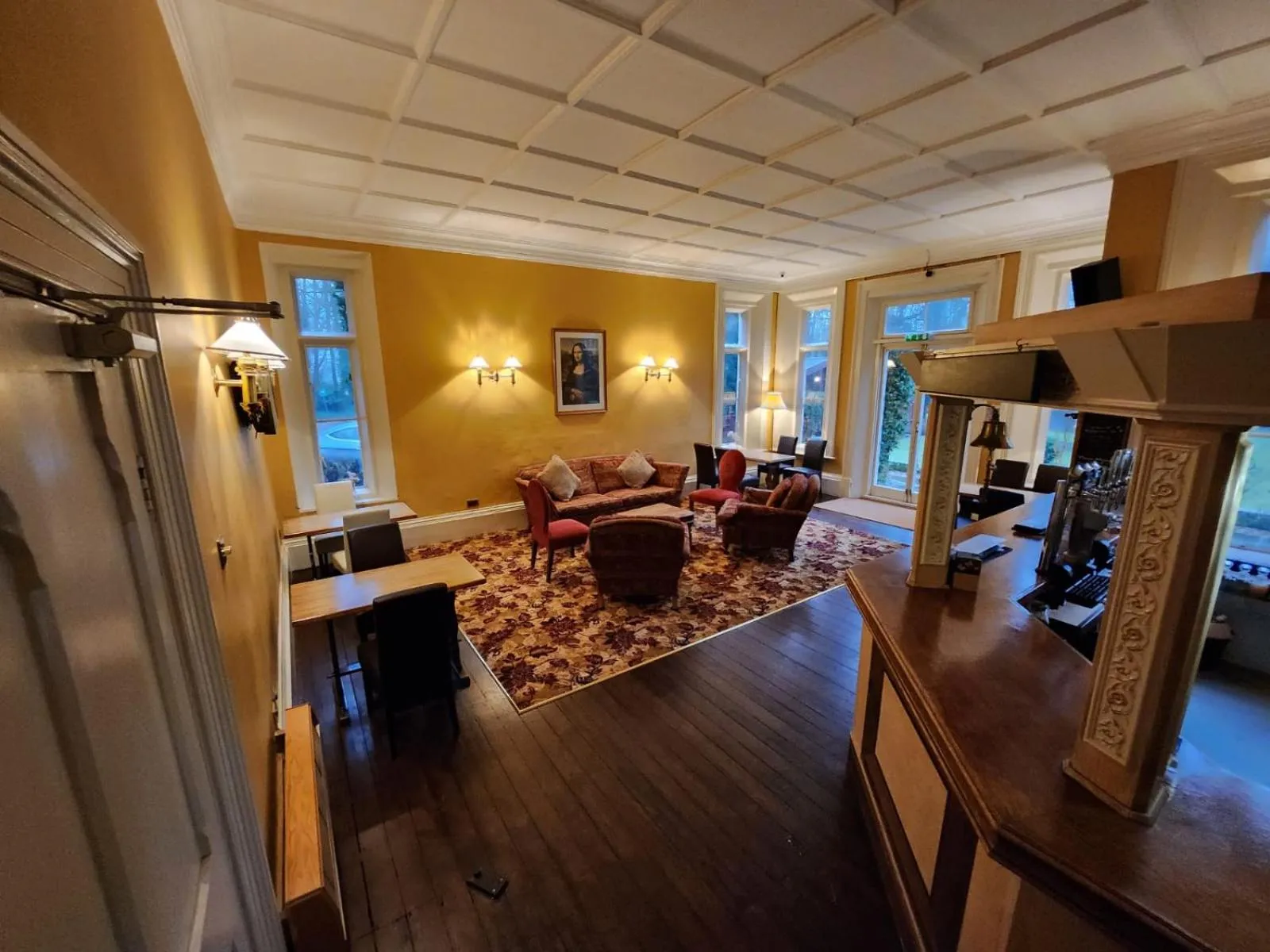 Lounge or bar in Heritage Grange at Thurston, Hotel