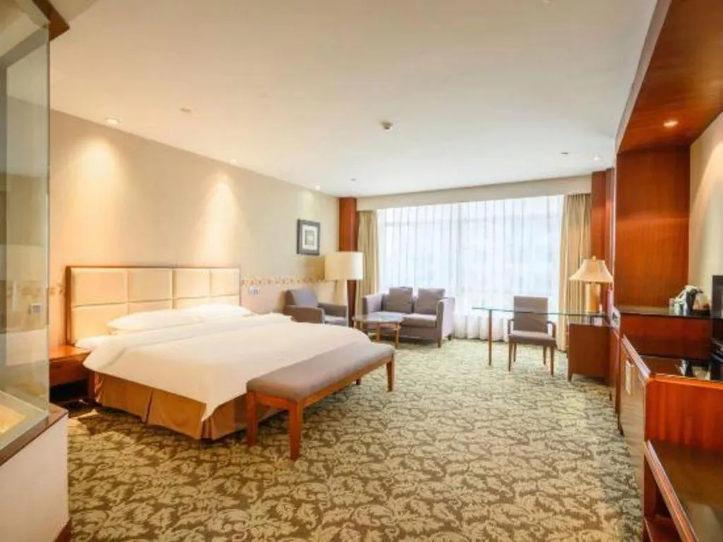 Bed in Xiamen Fortune Hotel