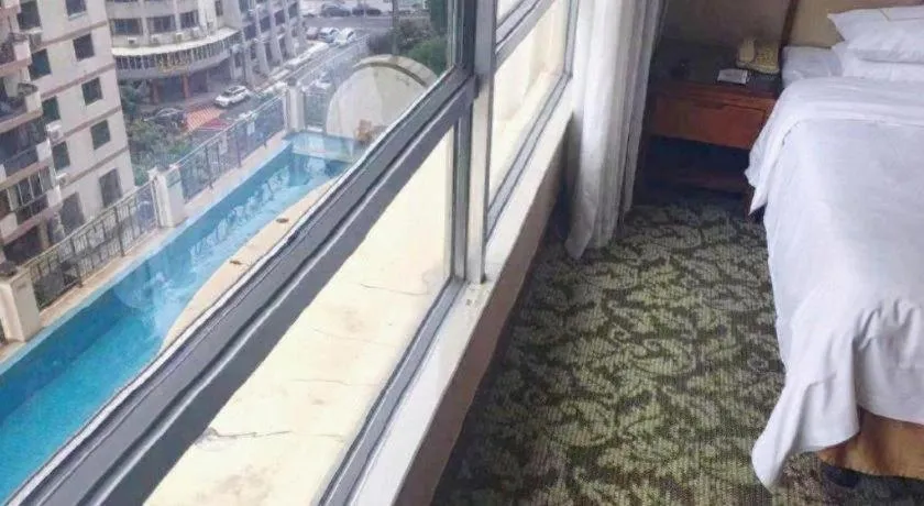 Bed in Xiamen Fortune Hotel