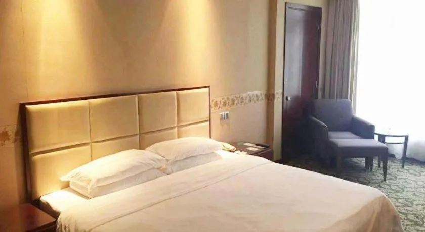 Bed in Xiamen Fortune Hotel
