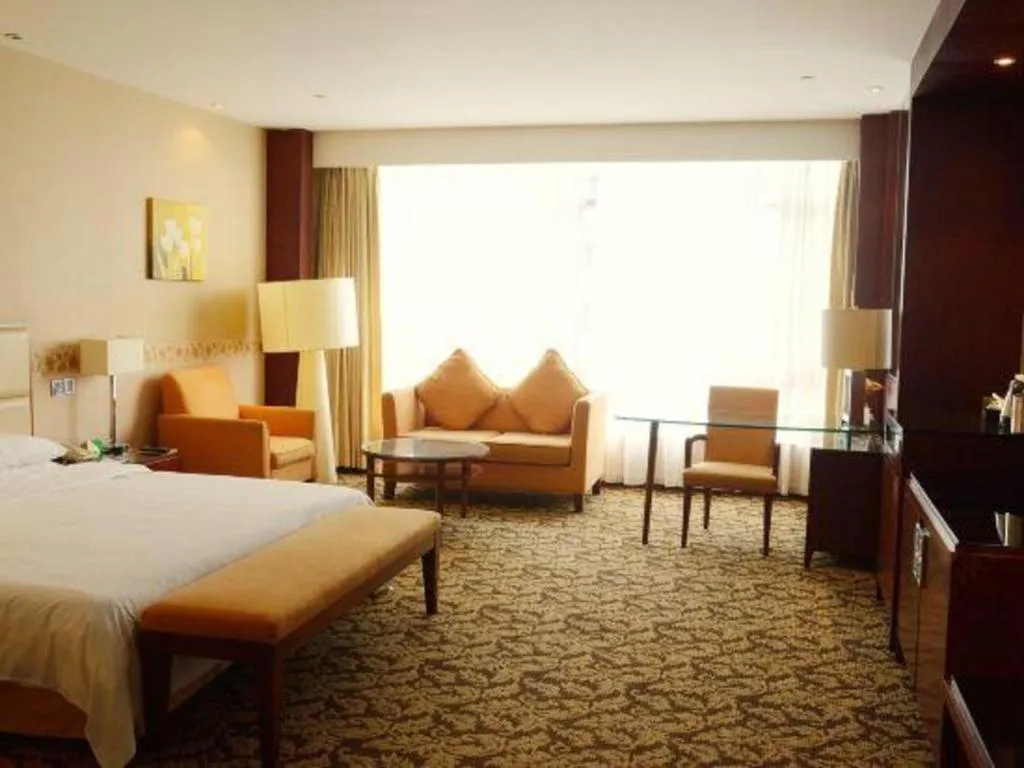 Bed in Xiamen Fortune Hotel