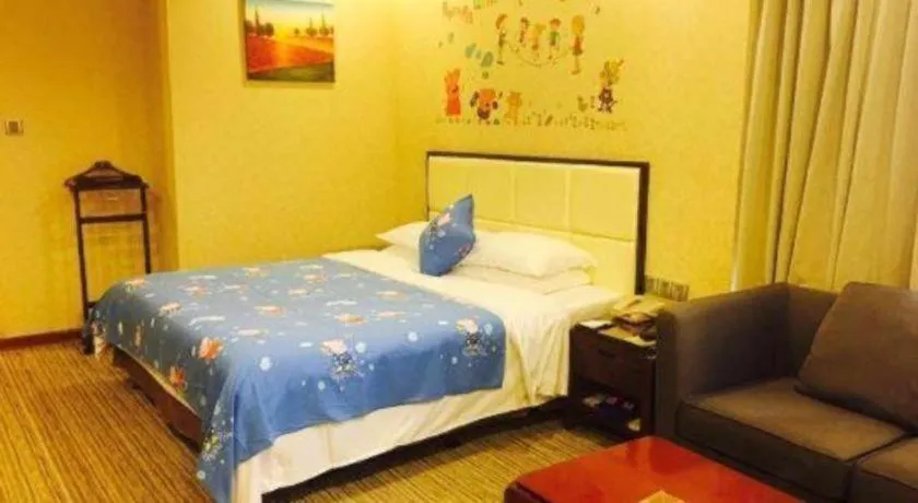 Bed in Xiamen Fortune Hotel