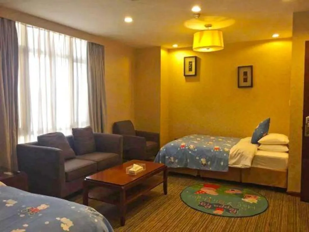 Bed in Xiamen Fortune Hotel