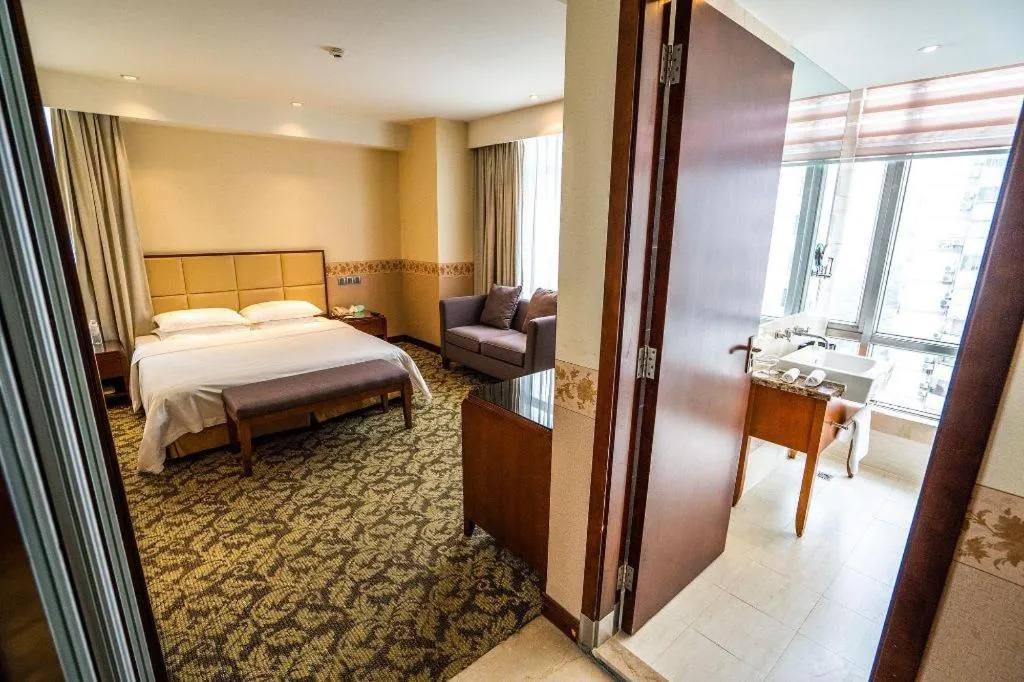 Bed in Xiamen Fortune Hotel