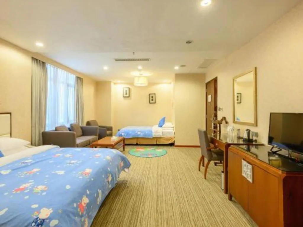 Bed in Xiamen Fortune Hotel