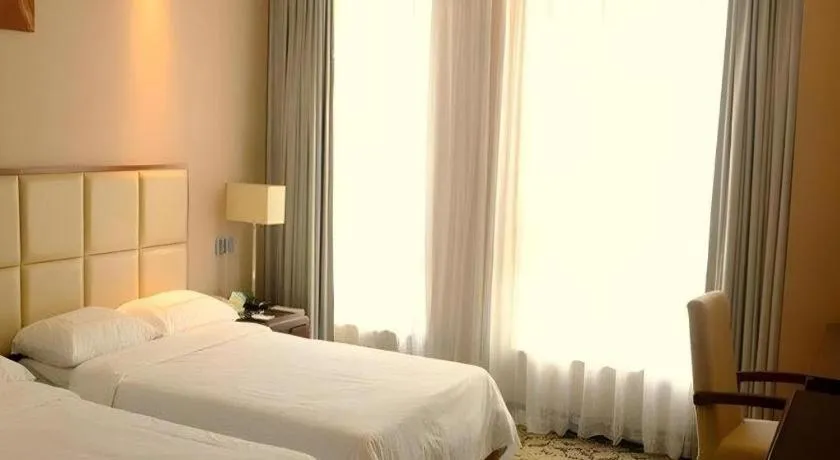Bed in Xiamen Fortune Hotel