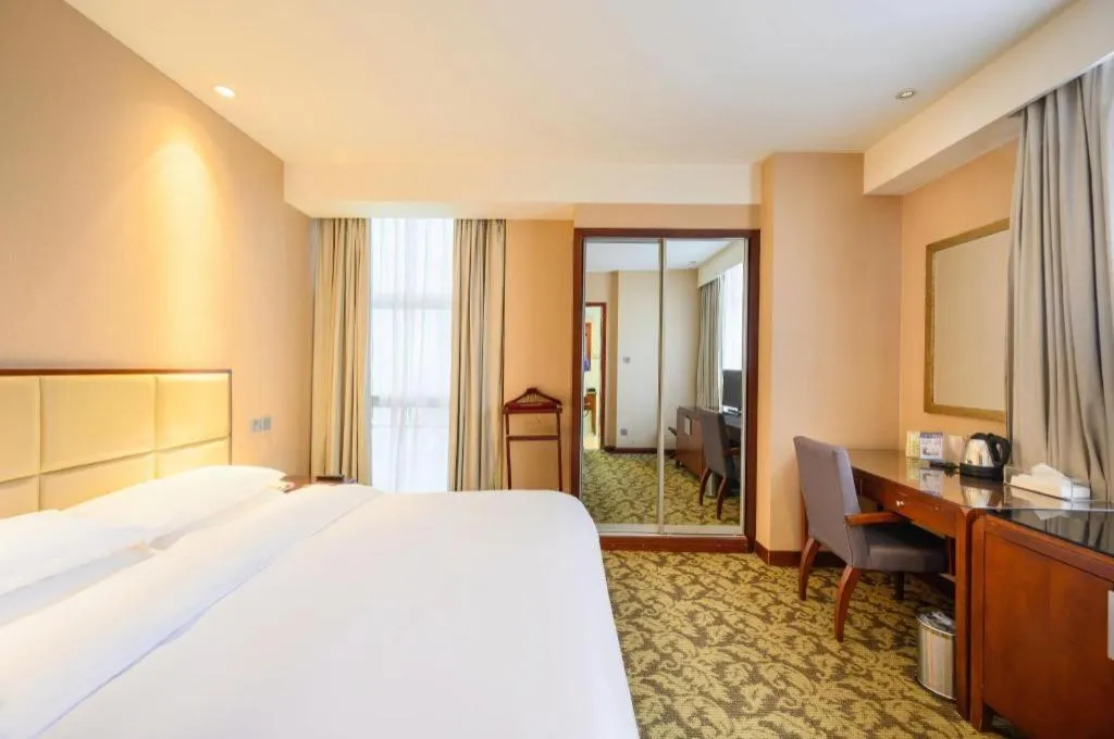 Bed in Xiamen Fortune Hotel