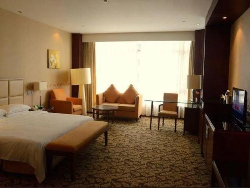 Bed in Xiamen Fortune Hotel