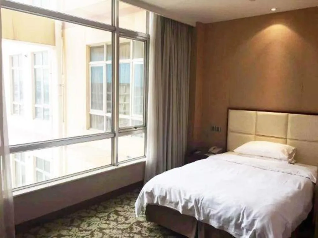 Bed in Xiamen Fortune Hotel