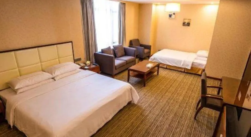 Bed in Xiamen Fortune Hotel