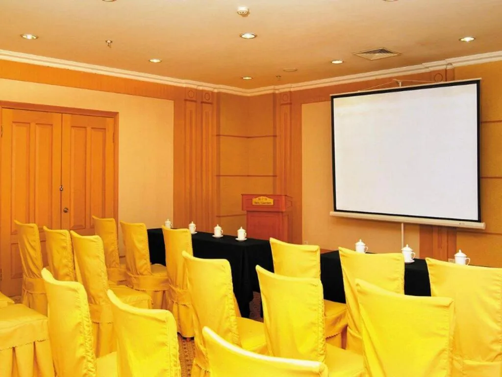 Dalian Zhongshan Hotel