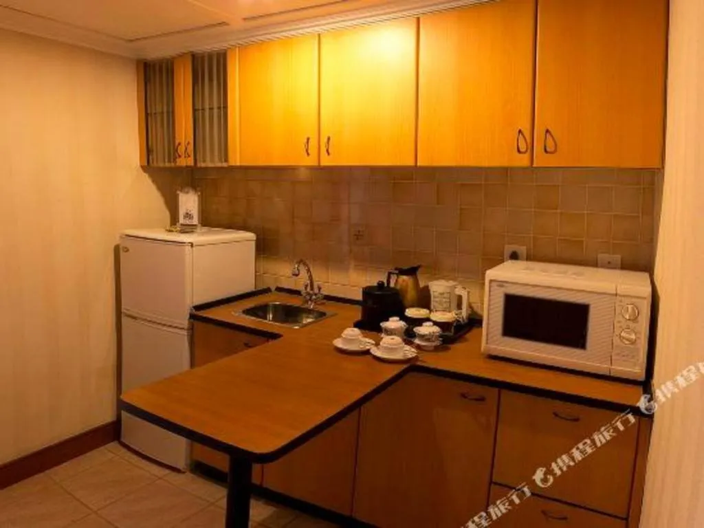 Dalian Zhongshan Hotel