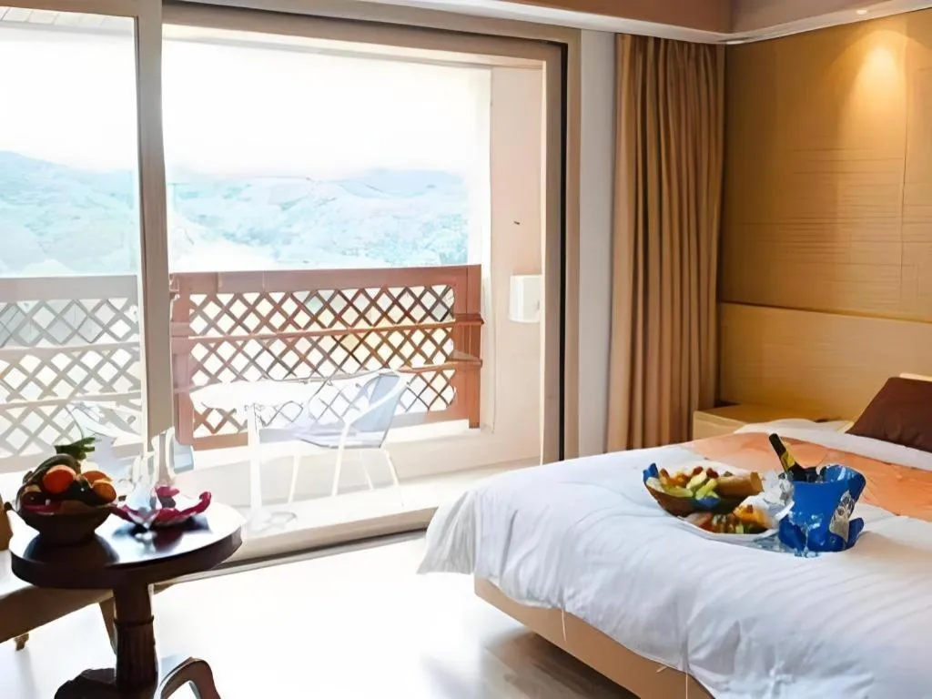 Bed in Richell Hotel