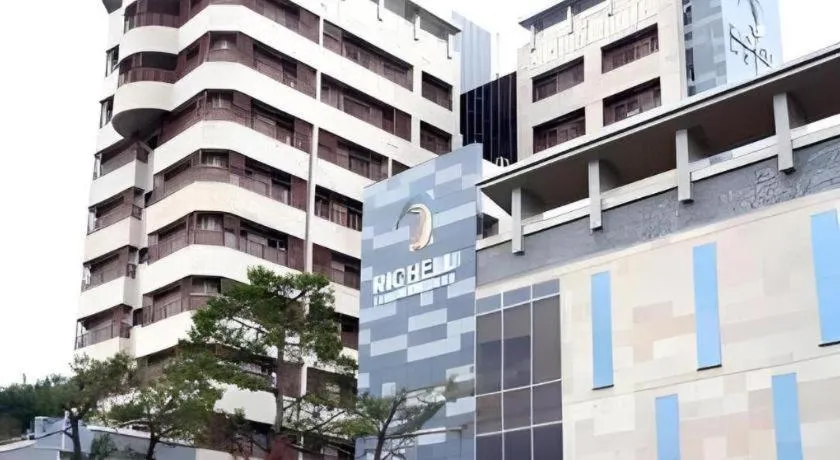 Richell Hotel