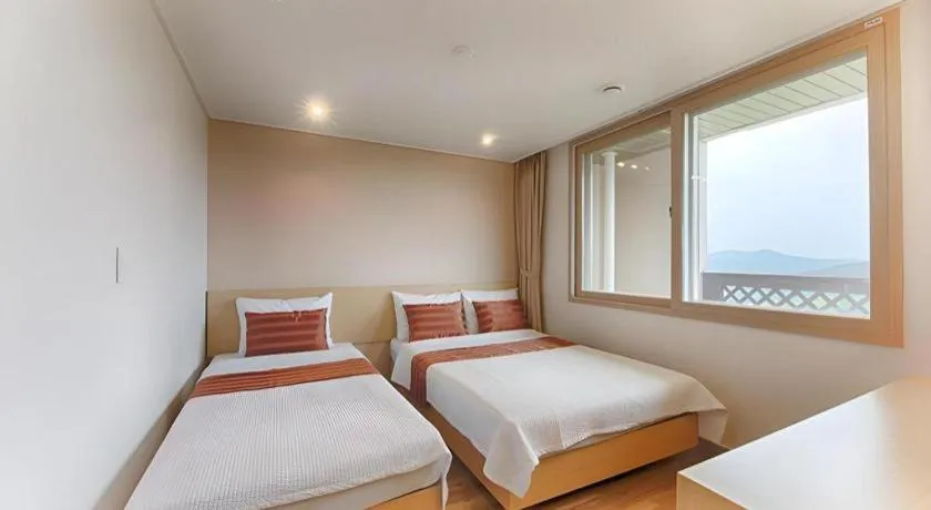 Bed in Richell Hotel