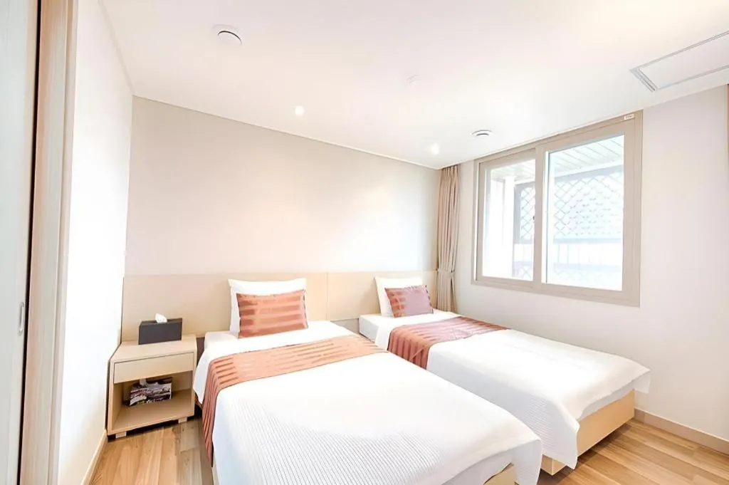 Bed in Richell Hotel