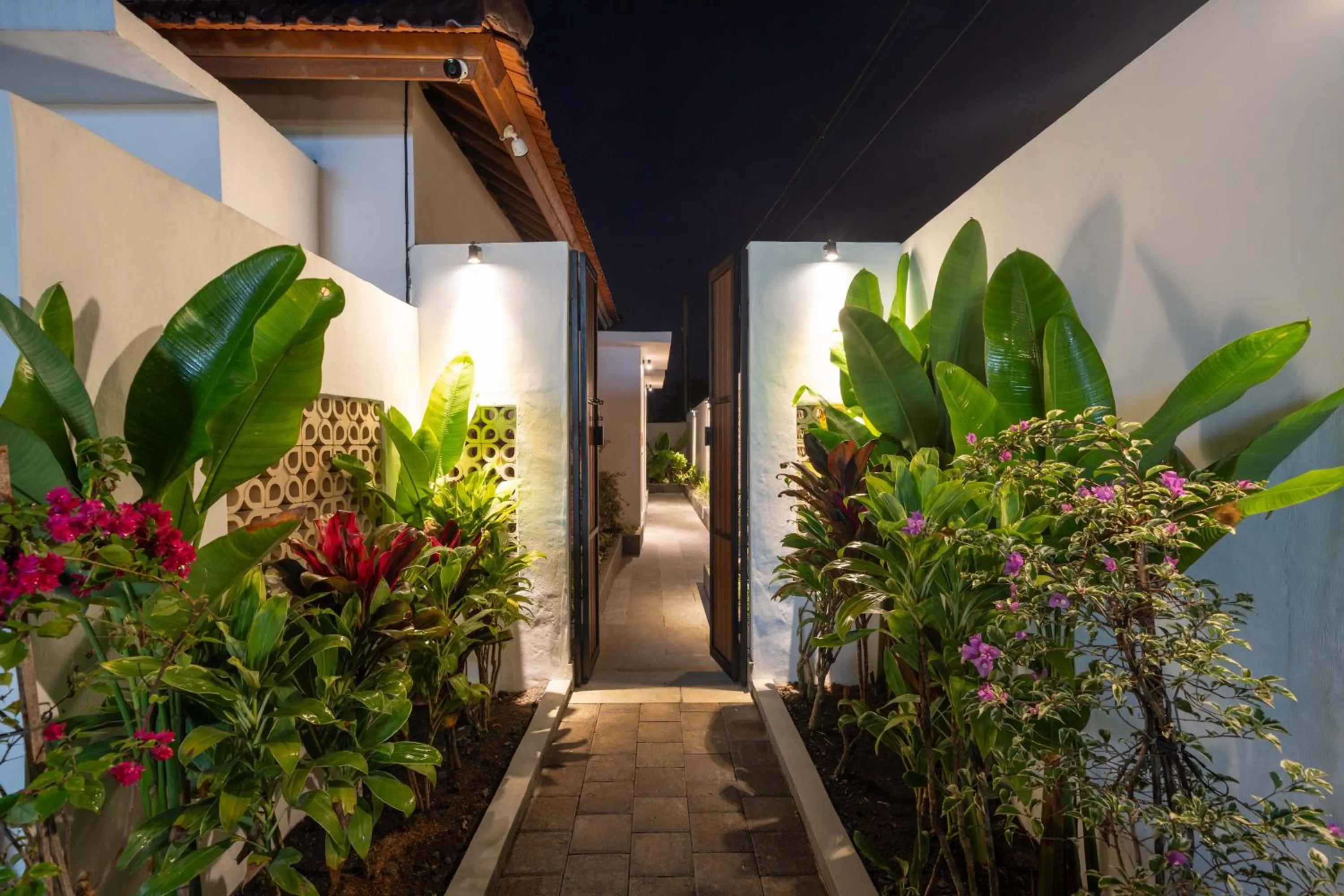 Area and facilities in Maddu Suites