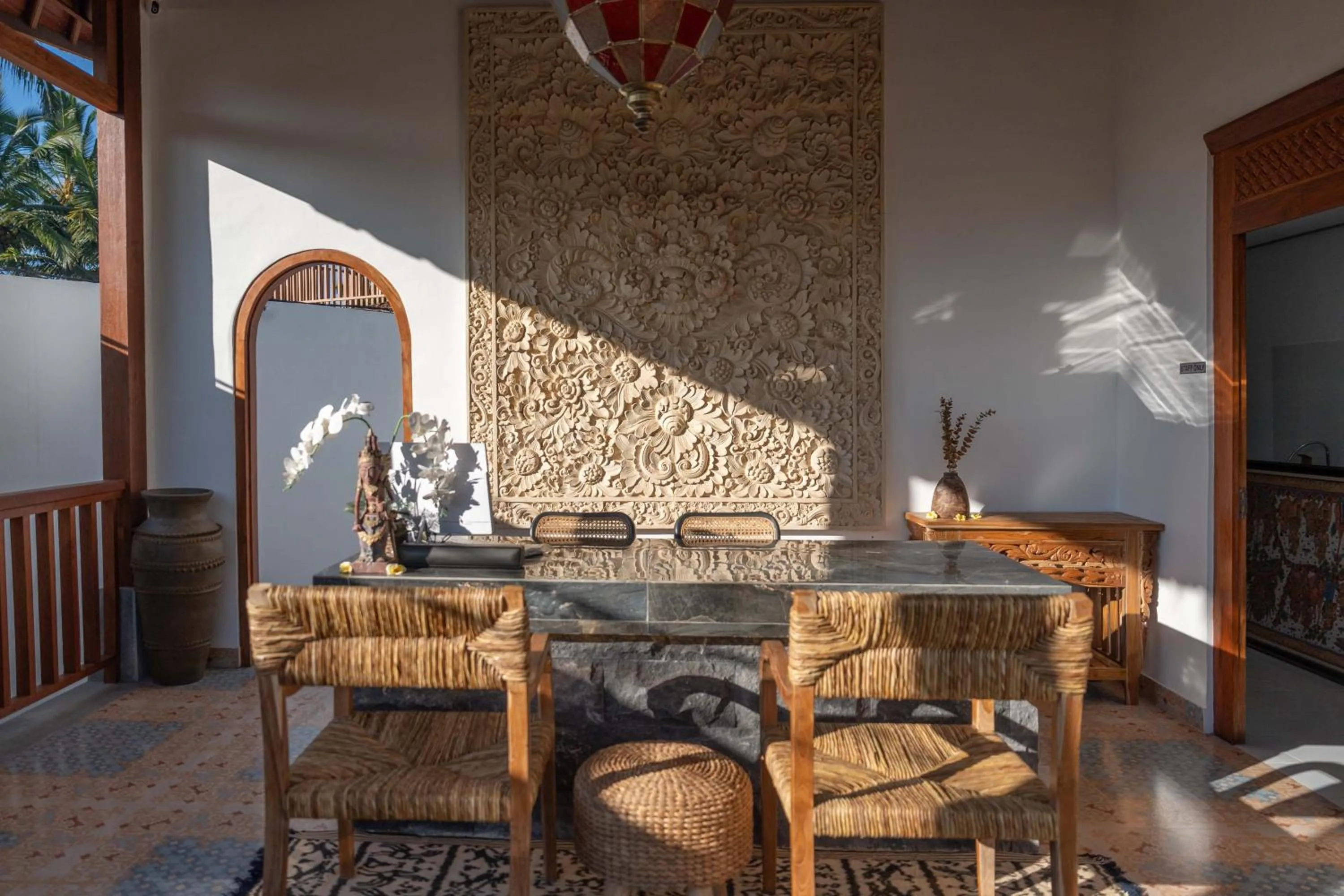 Lobby or reception in Maddu Suites