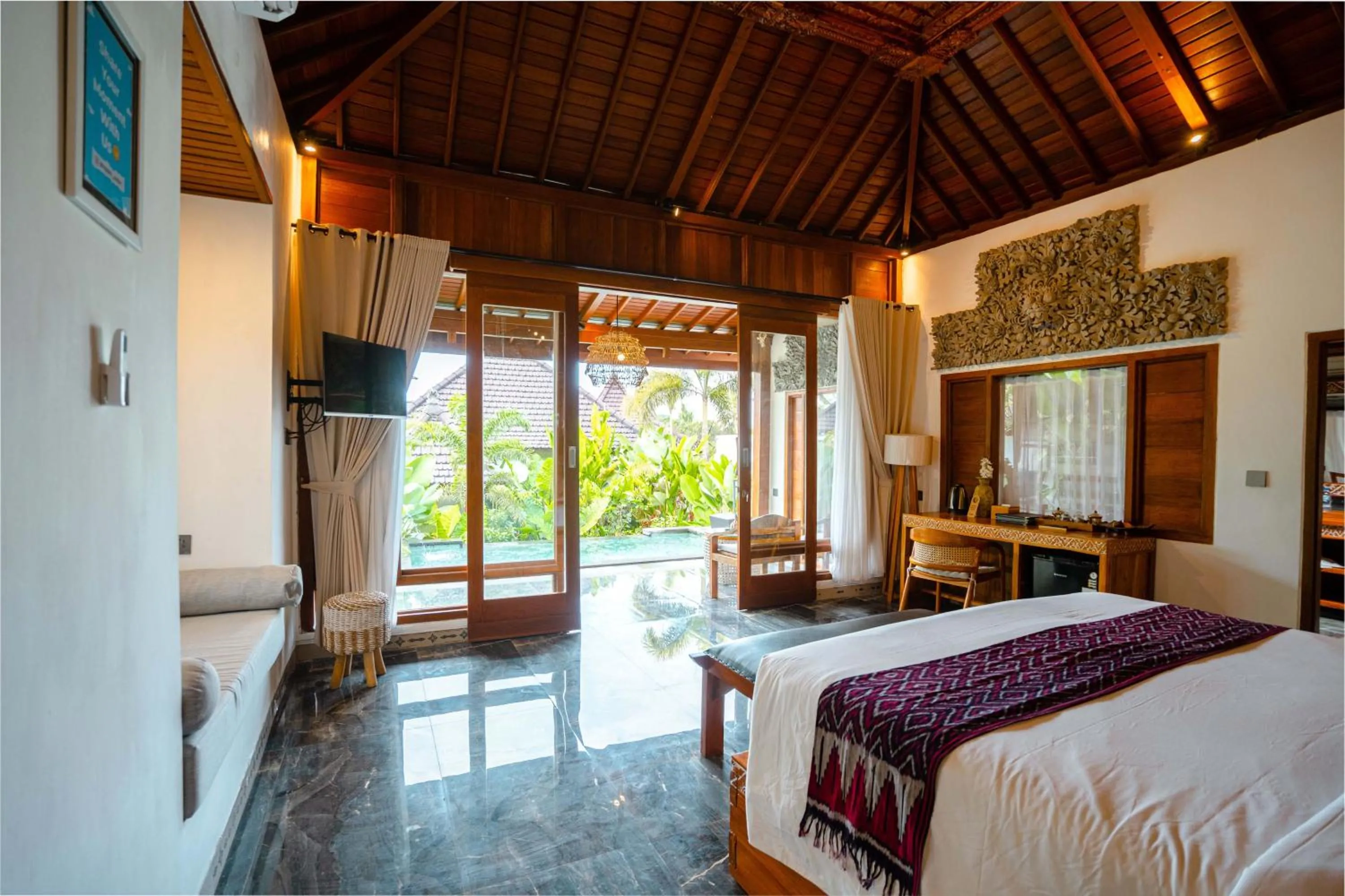 Bedroom, Bed in Maddu Suites