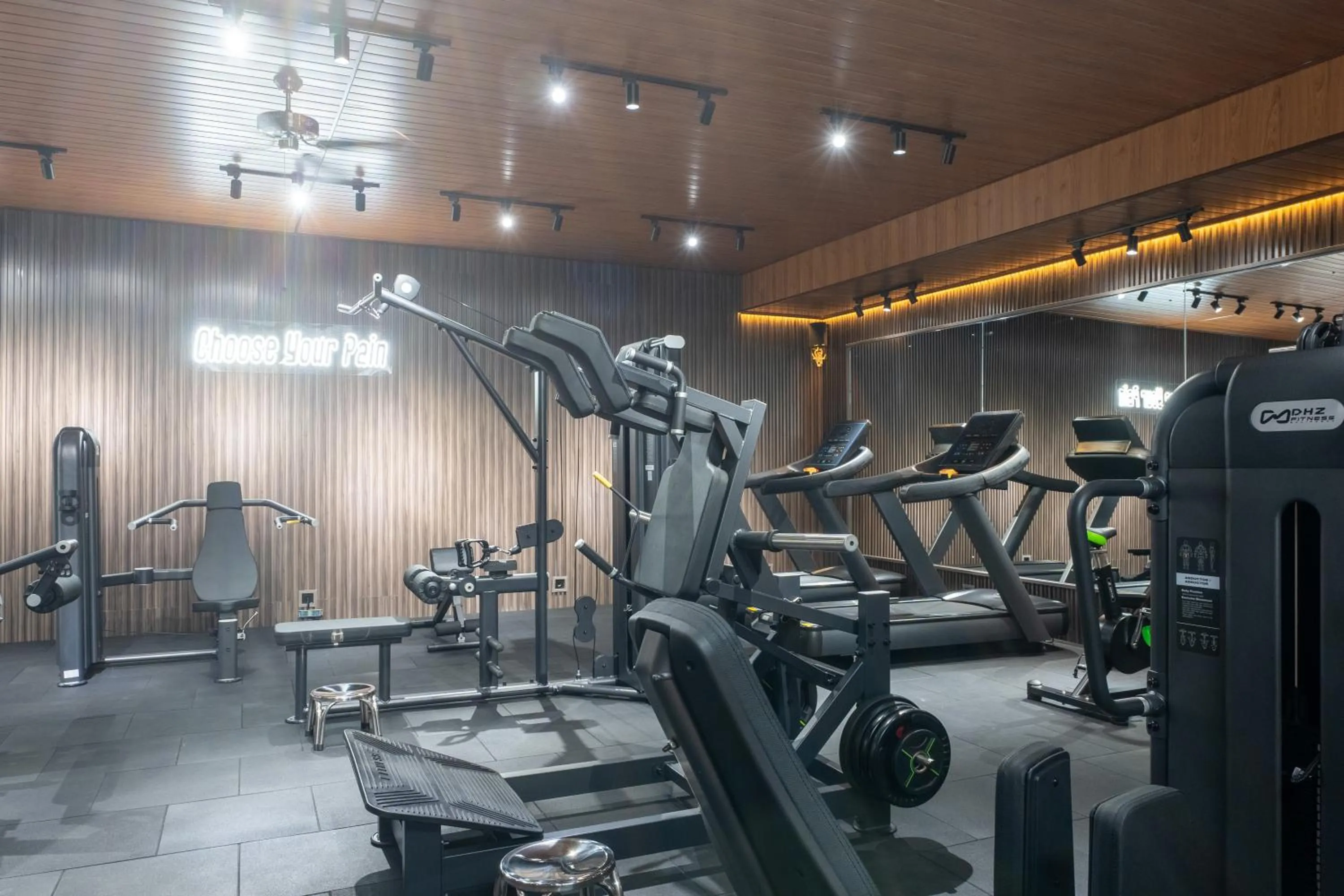 Fitness centre/facilities in Maddu Suites