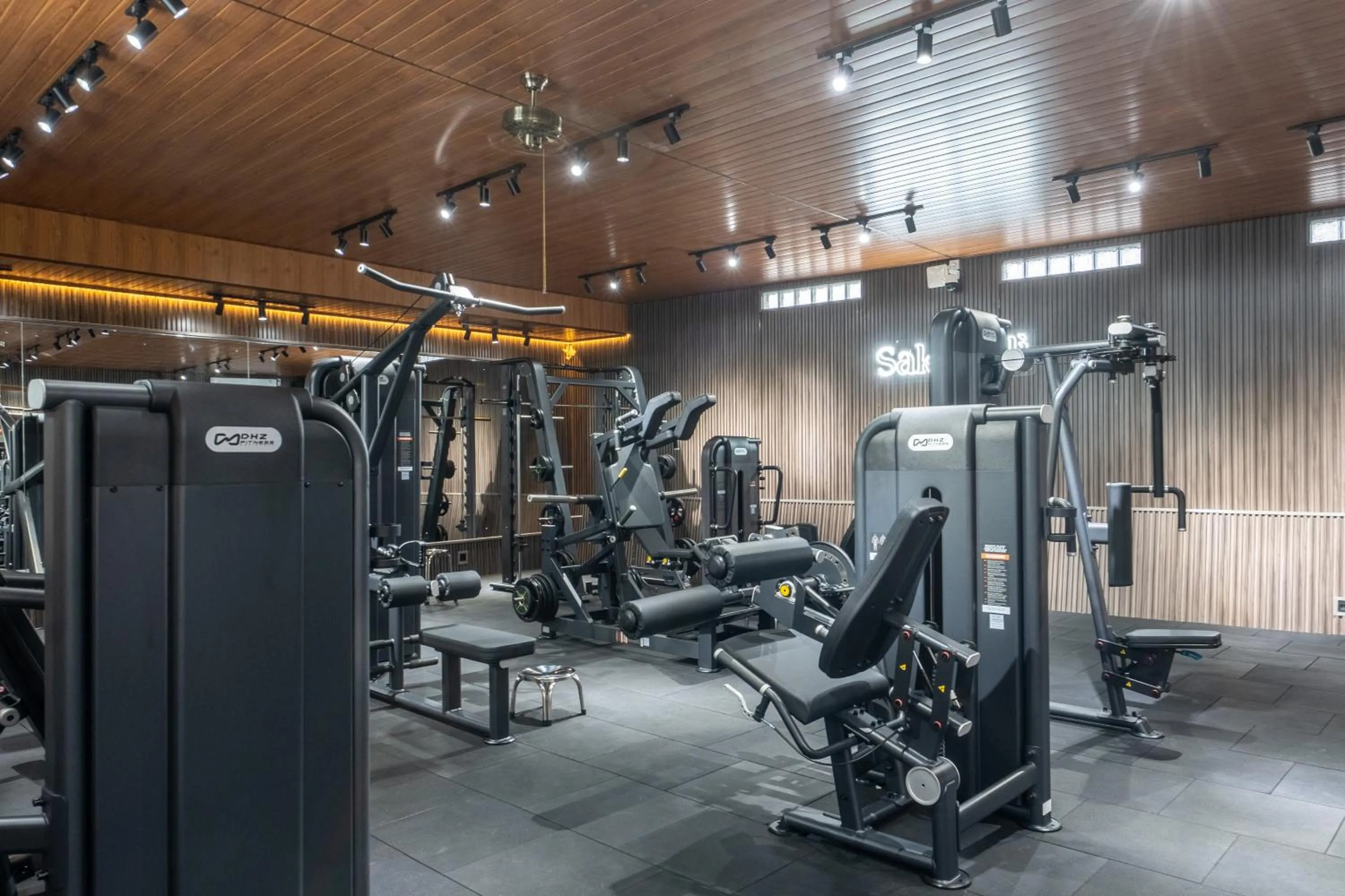 Fitness centre/facilities in Maddu Suites