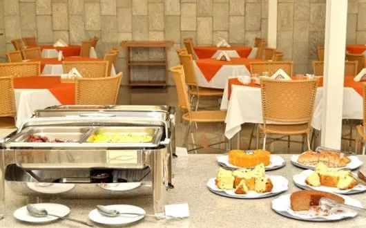 Restaurant/places to eat in Exclusive Residence Thermas Diroma