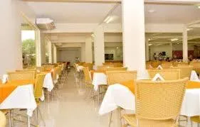 Restaurant/places to eat in Exclusive Residence Thermas Diroma