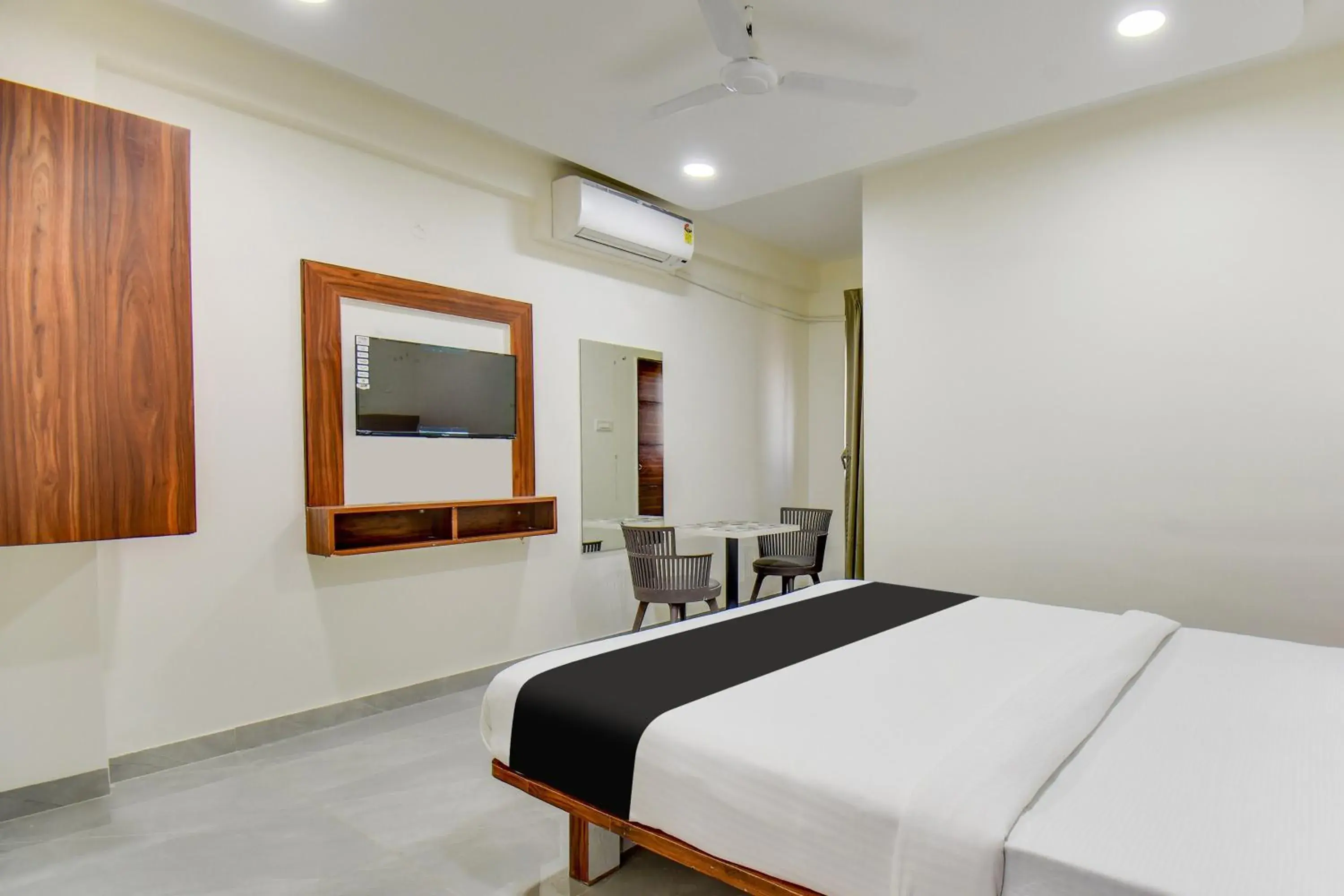 Bedroom, Bed in Hotel O AR Executive Bedroom, Bed in Hotel O AR Executive