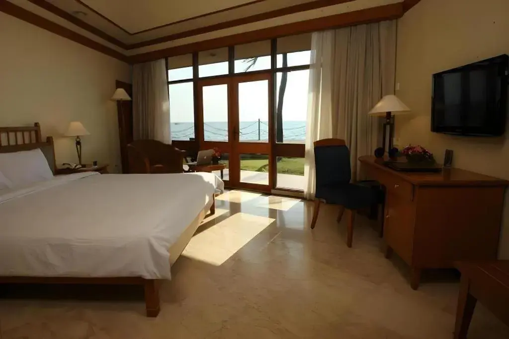 Bed in Makassar Golden Hotel Bed in Makassar Golden Hotel