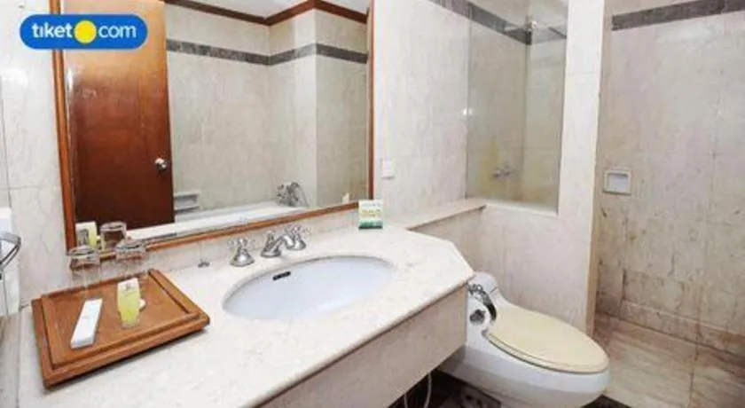 Makassar Golden Hotel