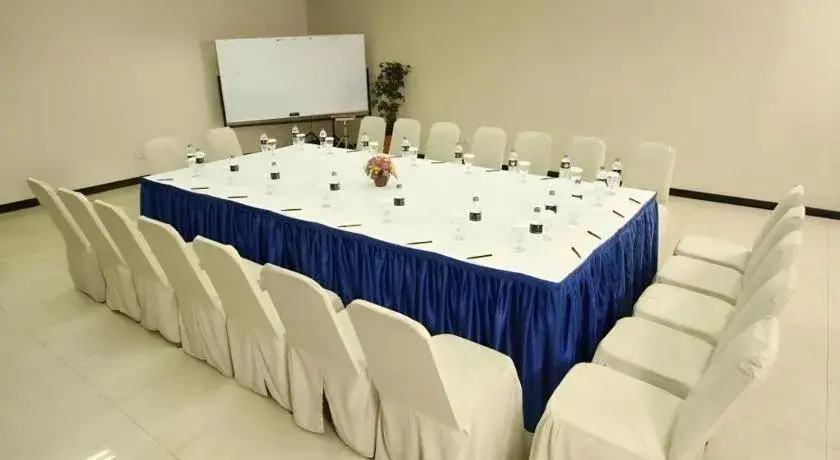 Makassar Golden Hotel Makassar Golden Hotel