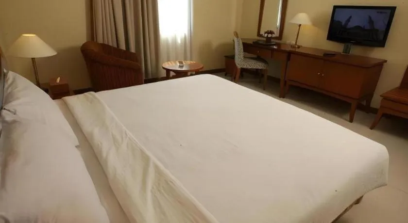Bed in Makassar Golden Hotel