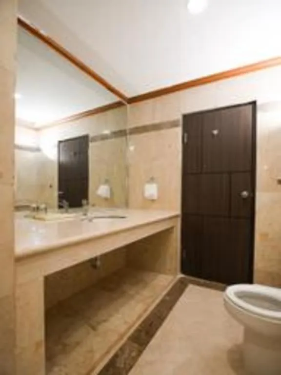 Makassar Golden Hotel