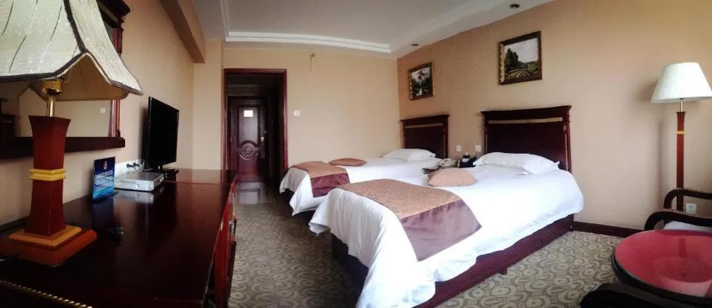 Bed in Rui Cheng Hotel