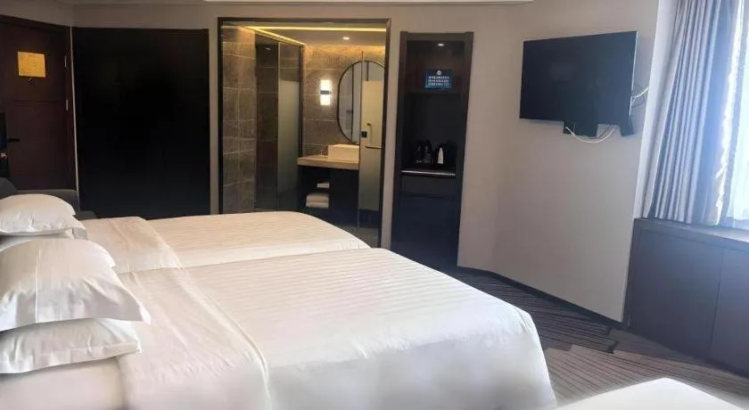 Bed in Rui Cheng Hotel