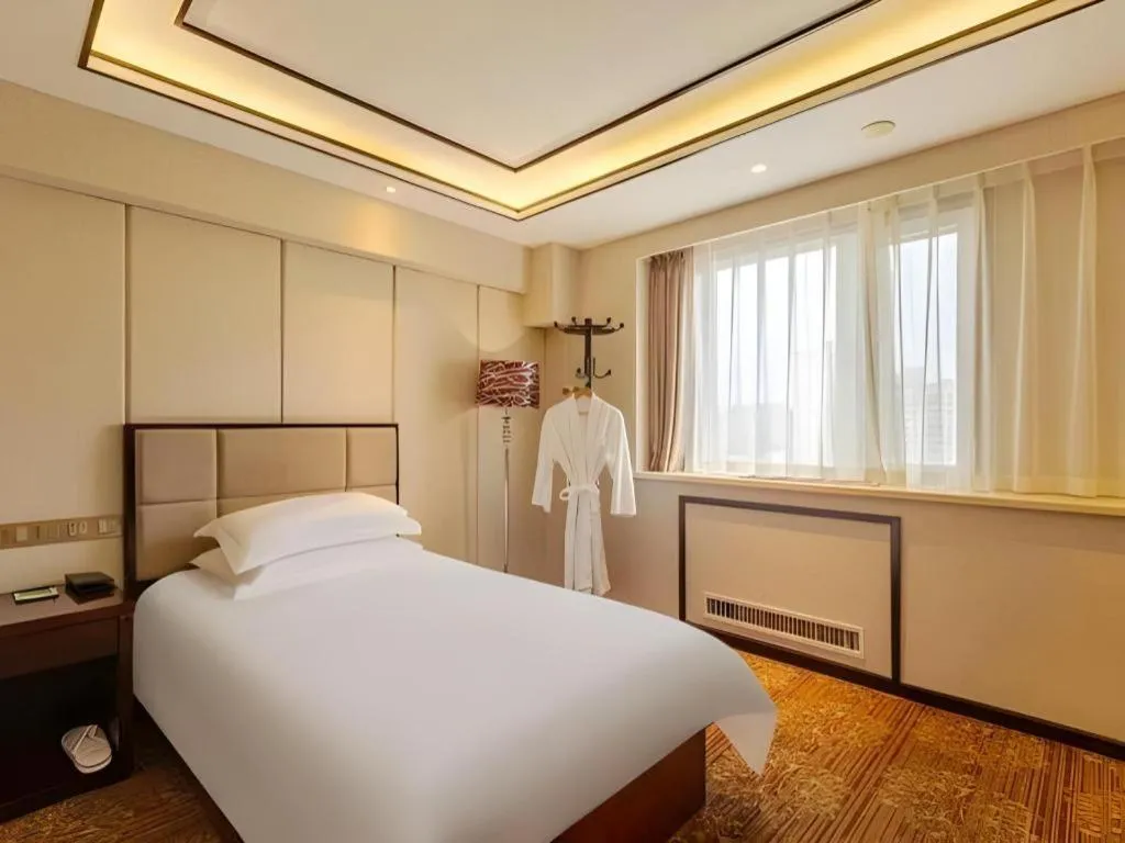 Bed in Rui Cheng Hotel