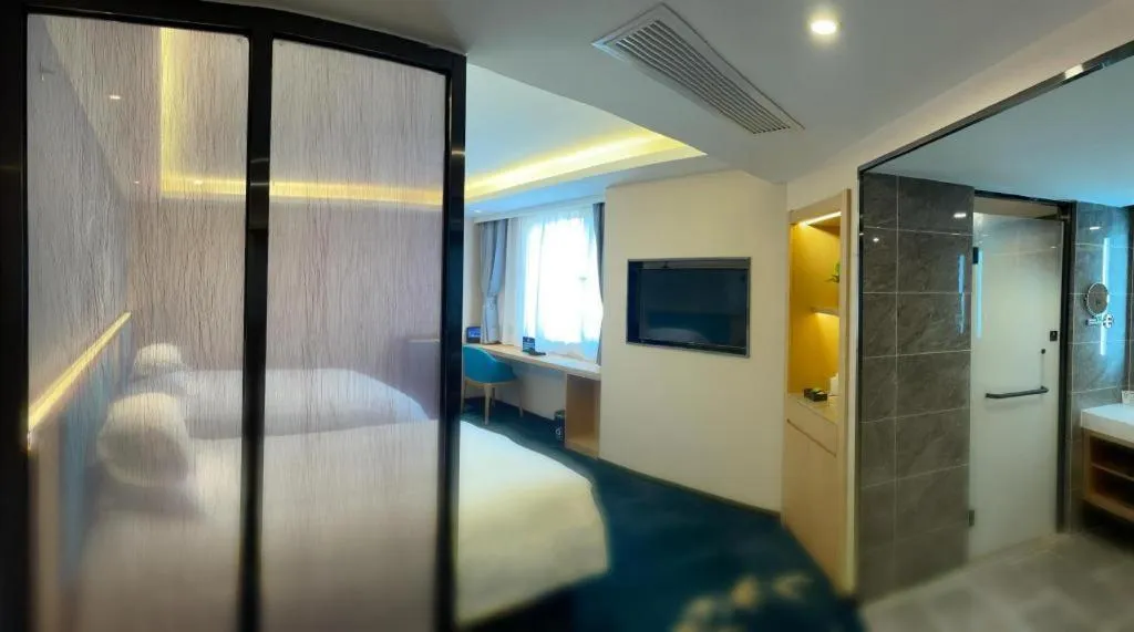 Bed in Rui Cheng Hotel