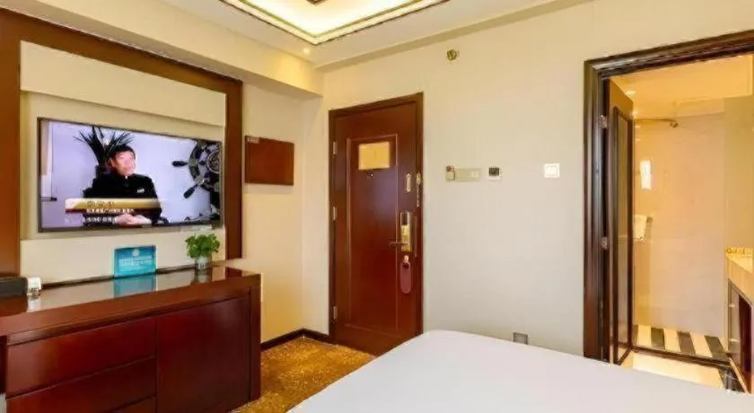 Bed in Rui Cheng Hotel