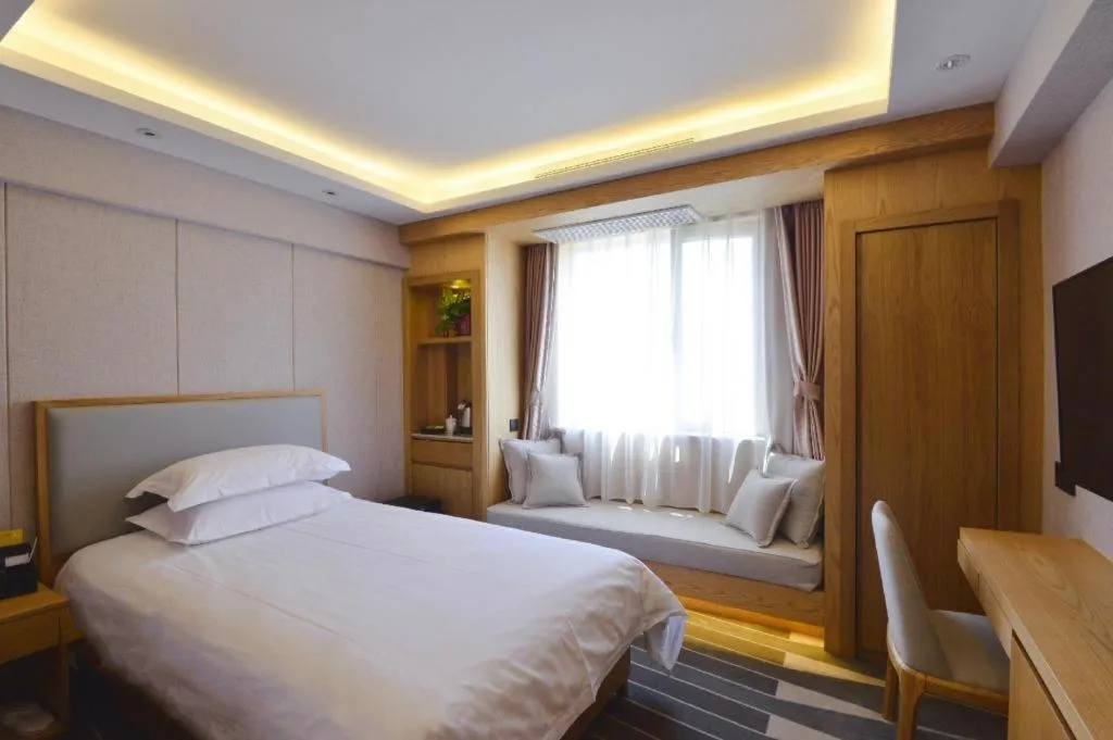 Bed in Rui Cheng Hotel