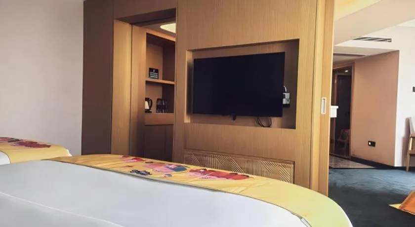 Bed in Rui Cheng Hotel