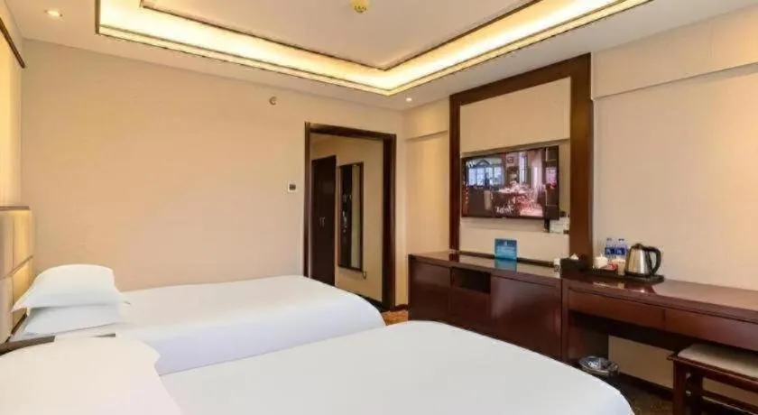 Bed in Rui Cheng Hotel