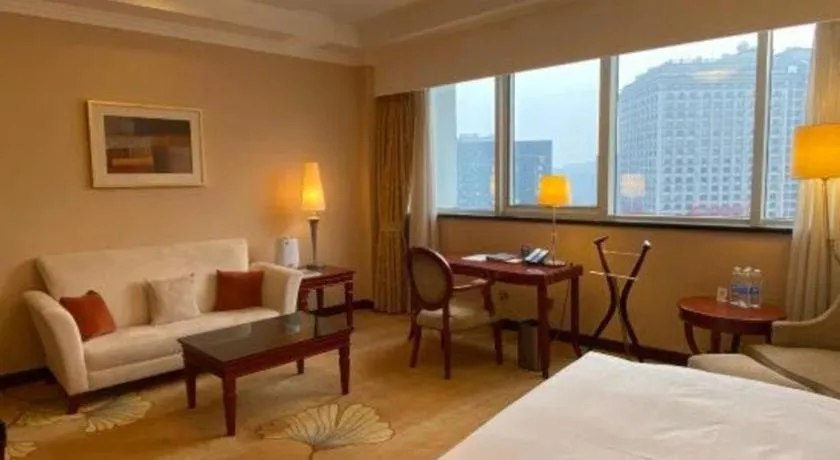 Bed in Jianguo Garden Hotel