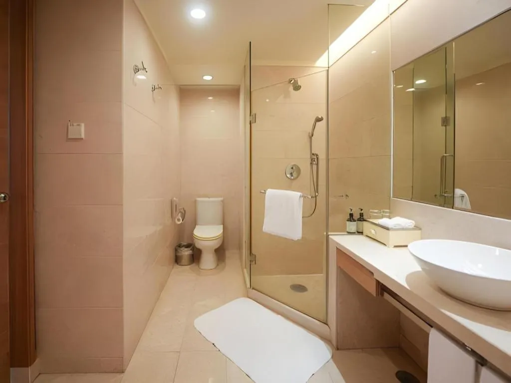 Seaview Gleetour Hotel Shenzhen Eastwing building