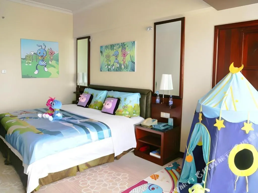 Bed in Seaview Gleetour Hotel Shenzhen Eastwing building