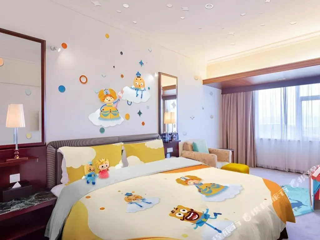 Bed in Seaview Gleetour Hotel Shenzhen Eastwing building