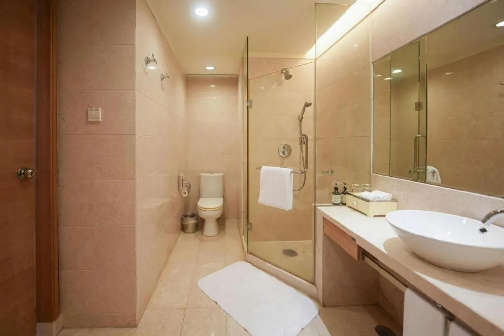 Seaview Gleetour Hotel Shenzhen Eastwing building