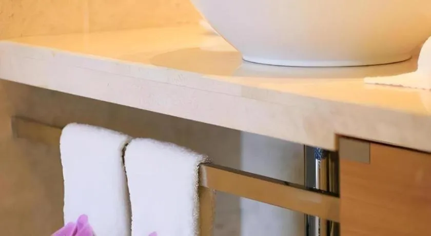 Seaview Gleetour Hotel Shenzhen Eastwing building