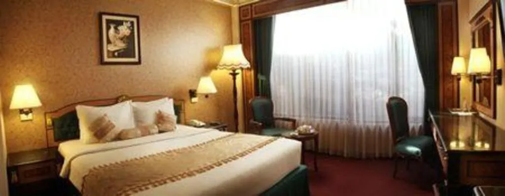 Bed in Gajahmada Graha Hotel